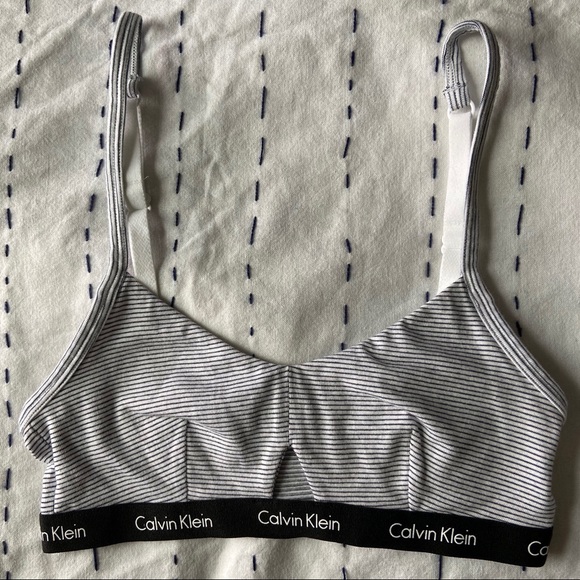 Calvin Klein Bralette - Picture 2 of 4